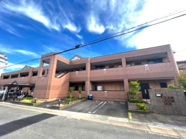 外観写真（昼） グランドステージ