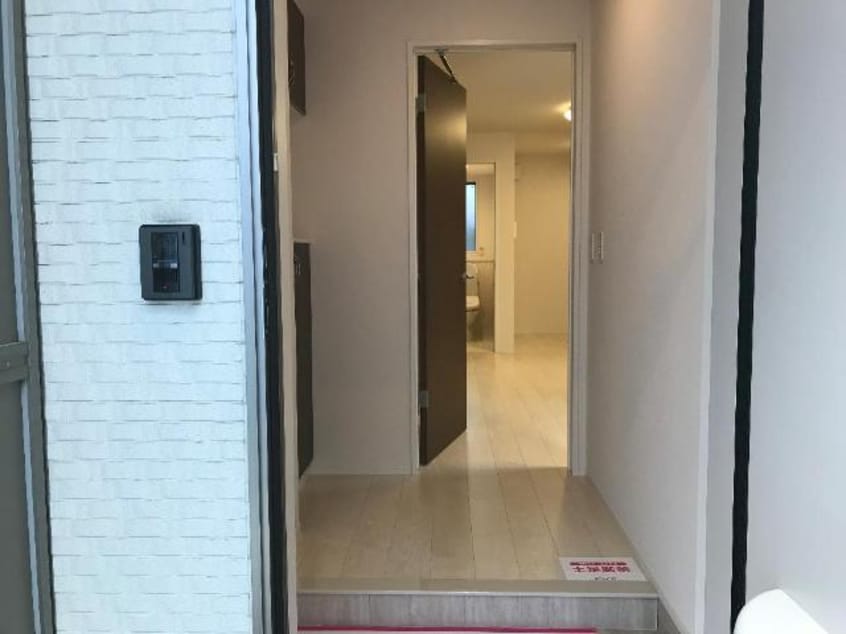 玄関 カルマ　スパーチオ城北