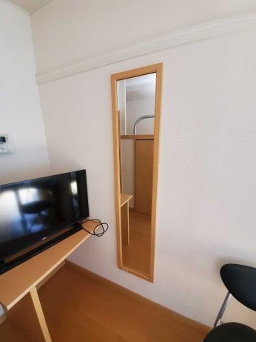  レオパレスまつばら