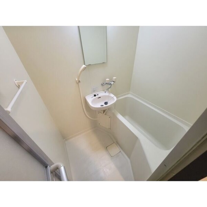  名古屋市営地下鉄東山線/星ヶ丘駅 徒歩10分 4階 築31年