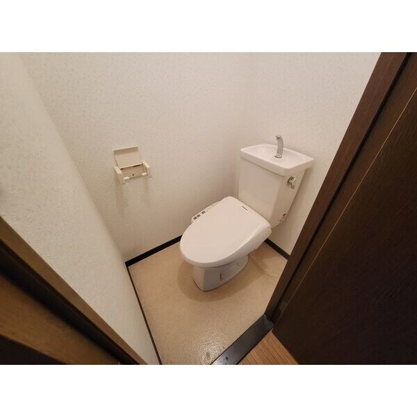  名古屋市営地下鉄東山線/星ヶ丘駅 徒歩10分 4階 築31年