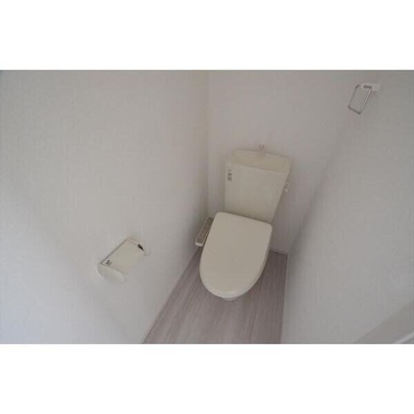  名古屋市営地下鉄東山線/上社駅 徒歩15分 1-2階 築7年