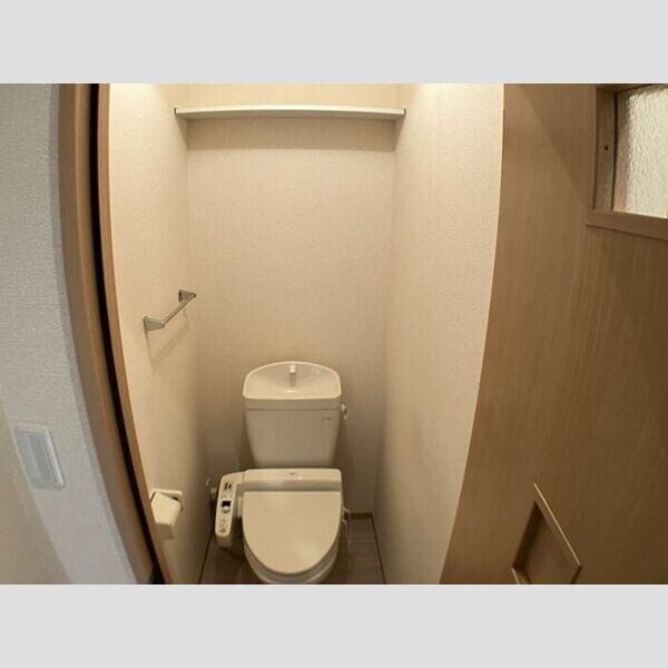 室内写真は別部屋の写真です。 武豊線/東浦駅 徒歩13分 1階 築18年