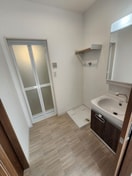  名古屋市営地下鉄鶴舞線/川名駅 徒歩4分 1階 築5年