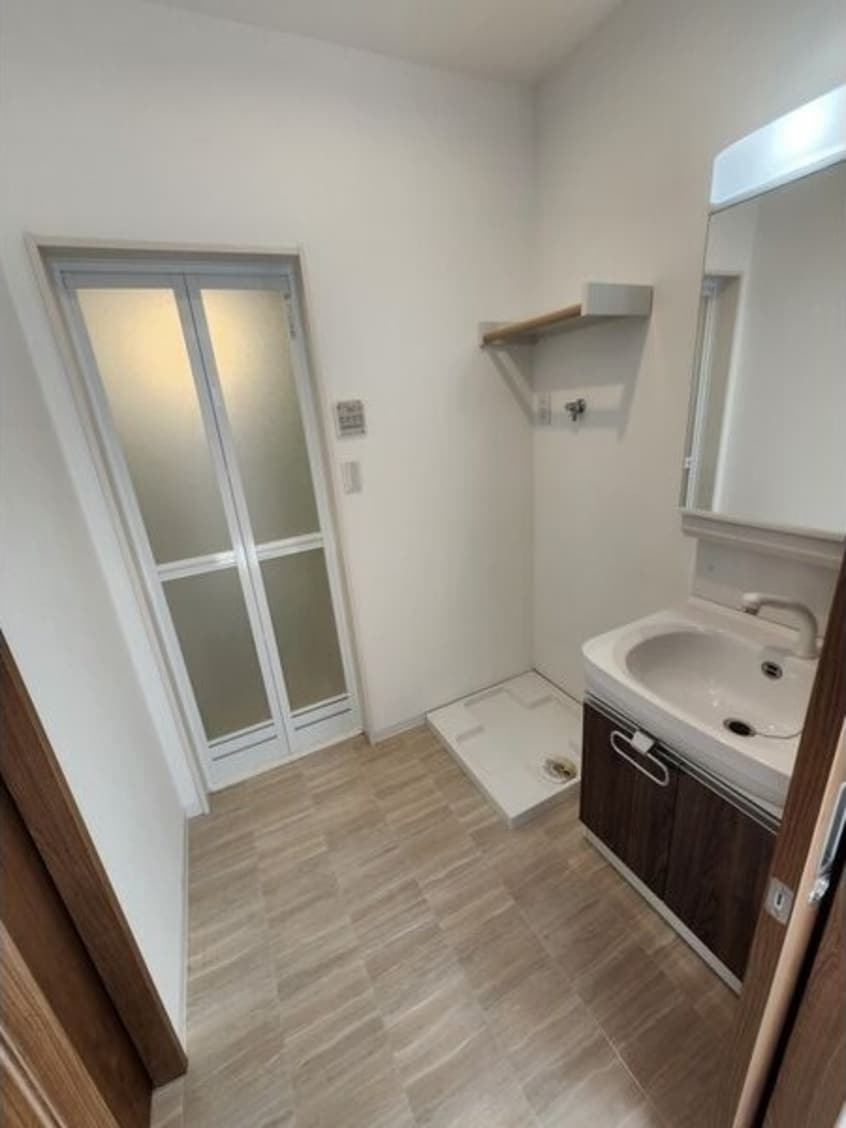  名古屋市営地下鉄鶴舞線/川名駅 徒歩4分 1階 築5年