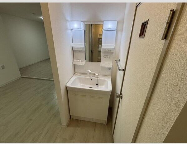 前回募集時の写真 阪急神戸線/西宮北口駅 徒歩19分 1階 築39年