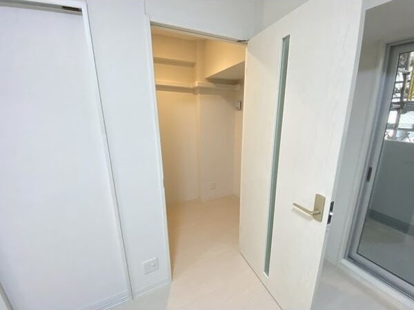 ※写真は同じマンションの違う部屋のものになります。 名古屋市営地下鉄名城線/熱田神宮伝馬町駅 徒歩3分 2階 築3年