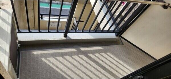  阪急神戸線/西宮北口駅 徒歩8分 3階 築29年