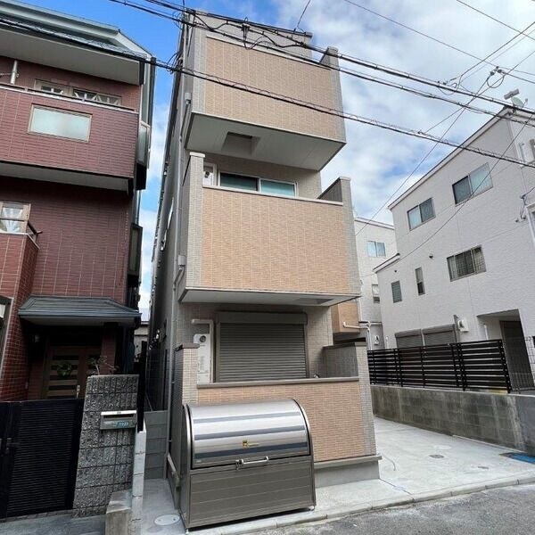  阪神本線/甲子園駅 徒歩8分 3階 築2年