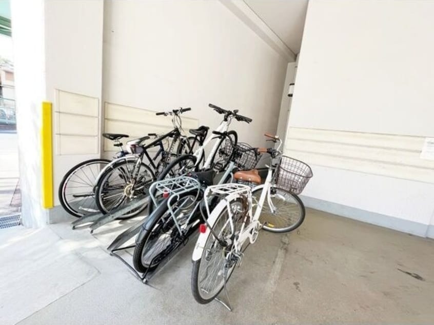  ヴァリエ東別院