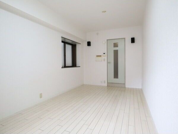  名古屋市営地下鉄東山線/新栄町駅 徒歩13分 2階 築35年