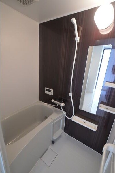  東海道本線/尾頭橋駅 徒歩10分 1階 築8年