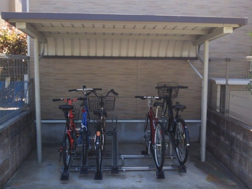  レオパレス鶴羽