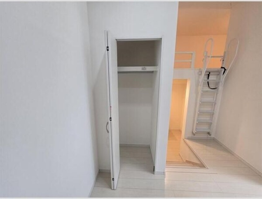  近鉄名古屋線/黄金駅 徒歩4分 2階 築10年