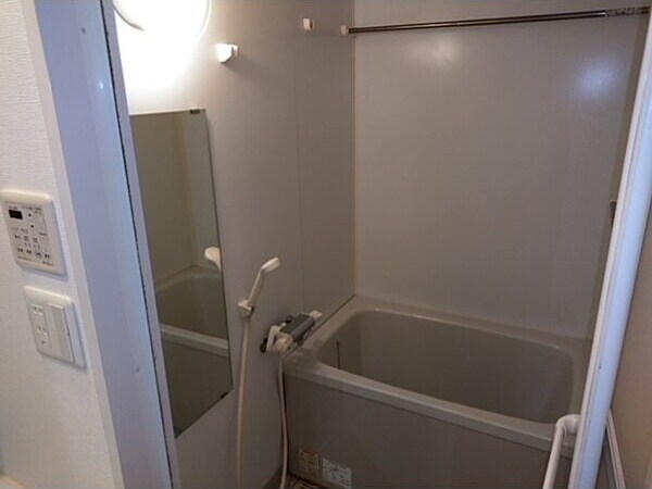  名古屋市営地下鉄東山線/池下駅 徒歩5分 1階 築18年