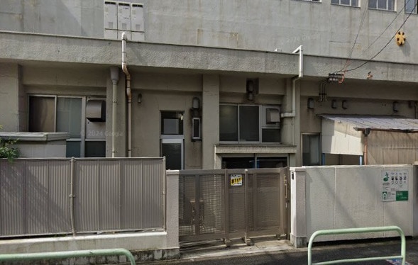 名古屋市立大須小学校(小学校)まで729m 名古屋市営地下鉄鶴舞線/大須観音駅 徒歩15分 7階 築36年