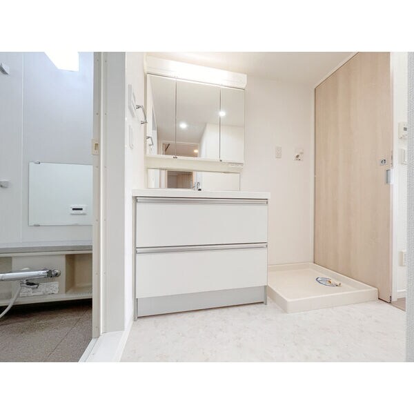  グラン・アベニュー本郷