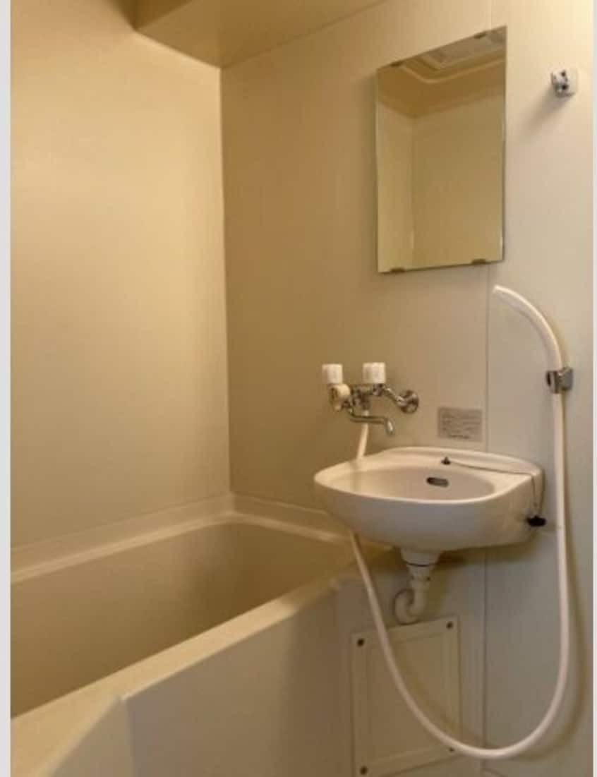  名古屋市営地下鉄名城線/平安通駅 徒歩5分 8階 築35年