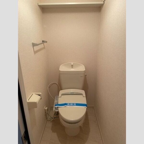 室内写真は別部屋の写真です。 シャルマン