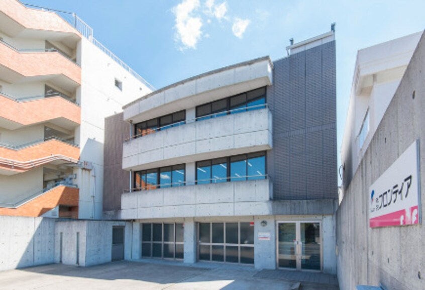 株式会社フロンティア 名古屋南営業所(ドラッグストア)まで41m スクエア瑞穂南