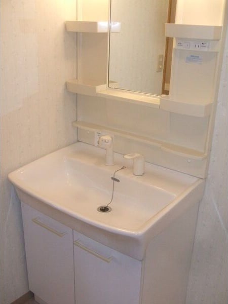  名古屋市営地下鉄東山線/覚王山駅 徒歩4分 1階 築23年