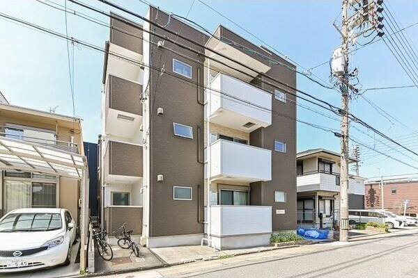  名古屋市営地下鉄桜通線/太閤通駅 徒歩8分 3階 築10年