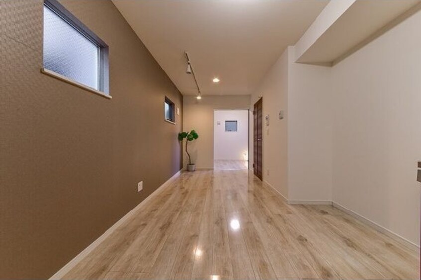  名古屋市営地下鉄桜通線/太閤通駅 徒歩8分 3階 築10年