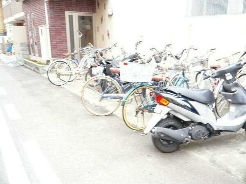  阪神本線/出屋敷駅 徒歩2分 2階 築25年