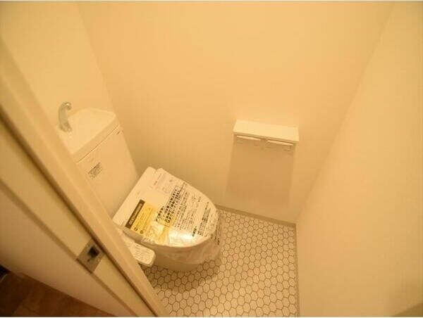  クレストタワー栄