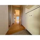 玄関 洲山サンヒルズ