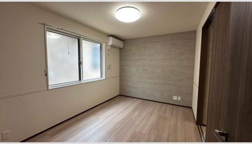  セレスティア京田