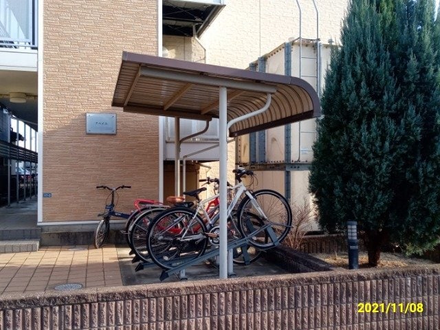  レオパレスアベイユ