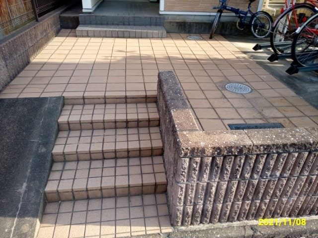  レオパレスアベイユ