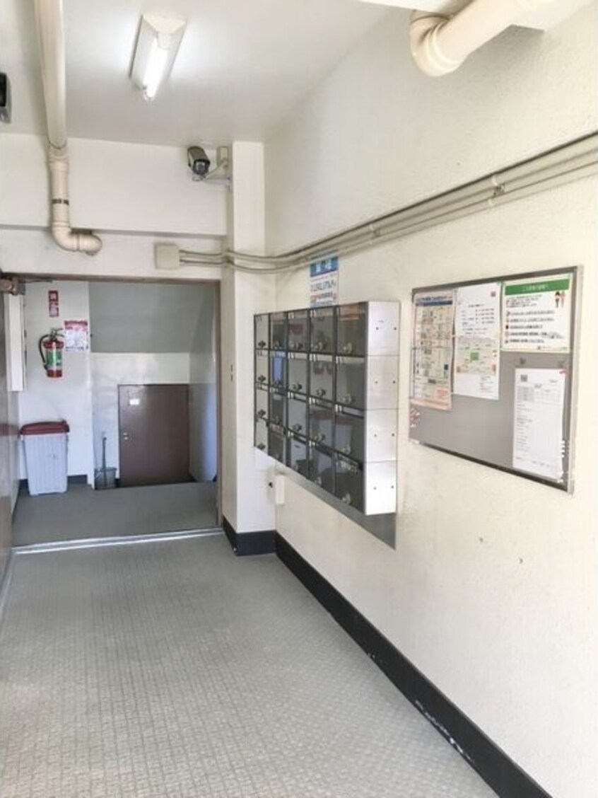  名古屋臨海高速鉄道<あおなみ線>/南荒子駅 徒歩13分 1階 築52年