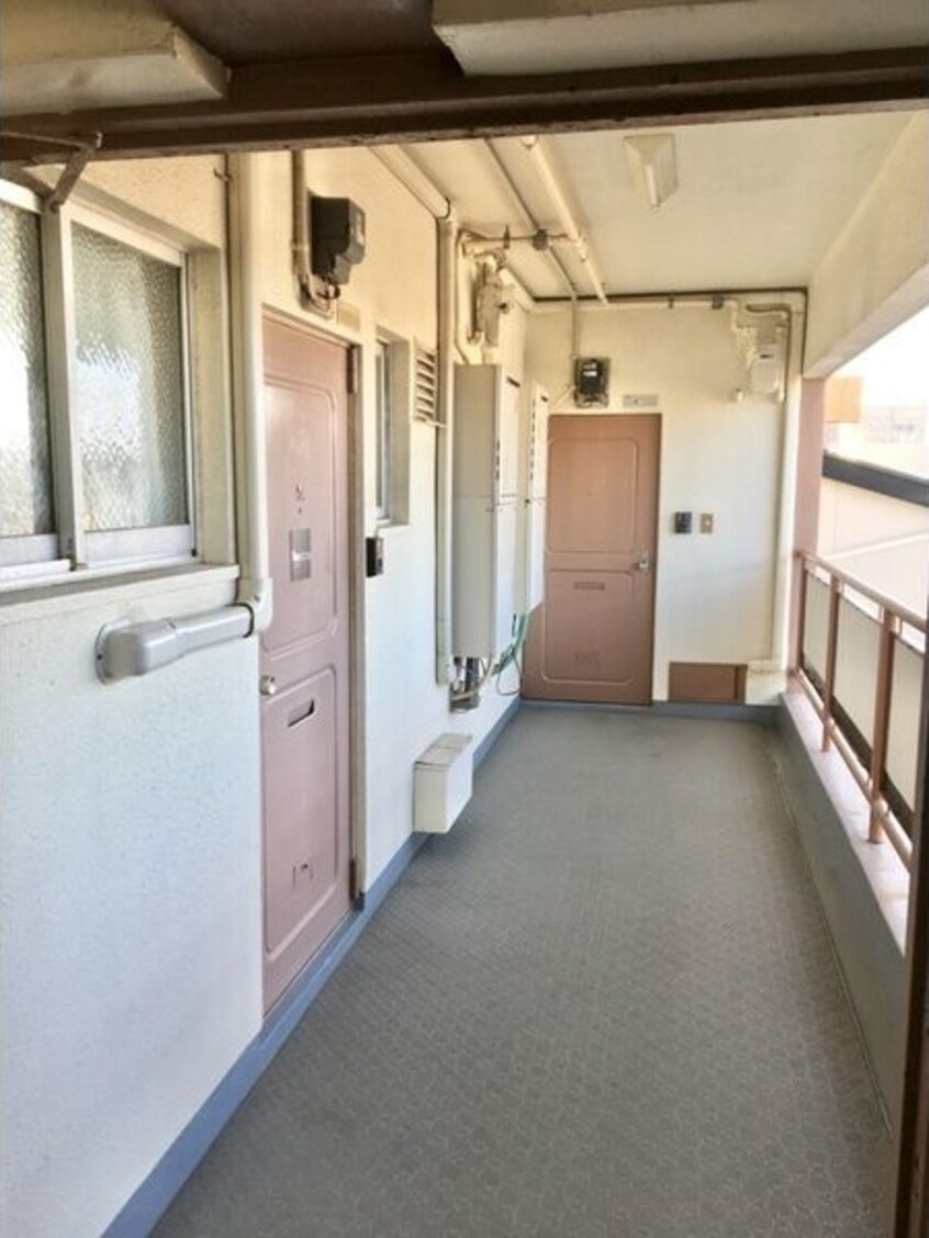  名古屋臨海高速鉄道<あおなみ線>/南荒子駅 徒歩13分 1階 築52年