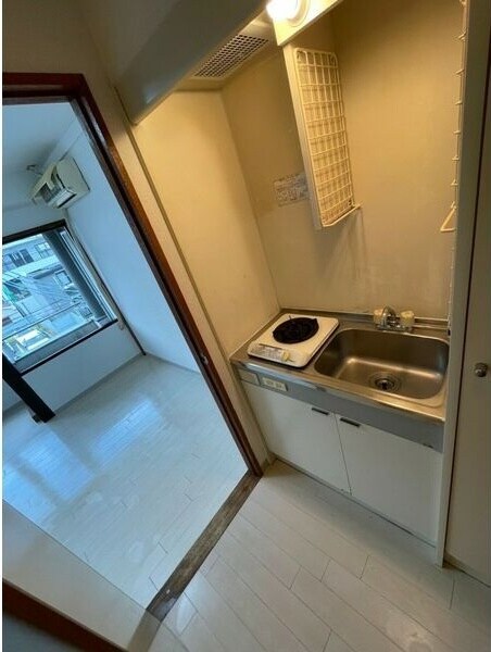  名古屋市営地下鉄東山線/新栄町駅 徒歩12分 3階 築33年