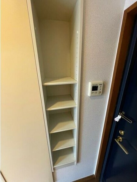  名古屋市営地下鉄東山線/新栄町駅 徒歩12分 3階 築33年