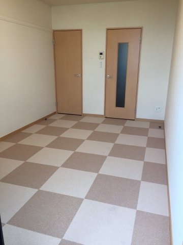 2Fジュータン レオパレス見寿野