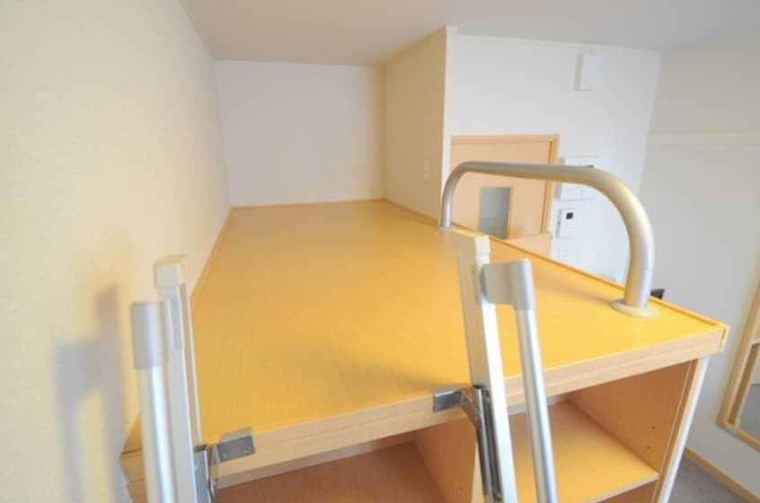  レオパレス知多