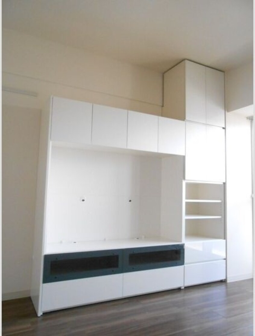  名古屋市営地下鉄鶴舞線/鶴舞駅 徒歩9分 6階 築8年