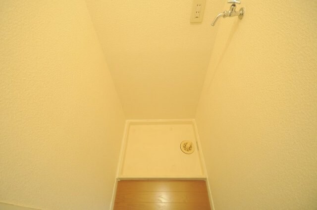  レオパレス大池