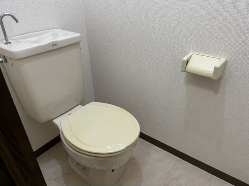  ケーエムハイツ