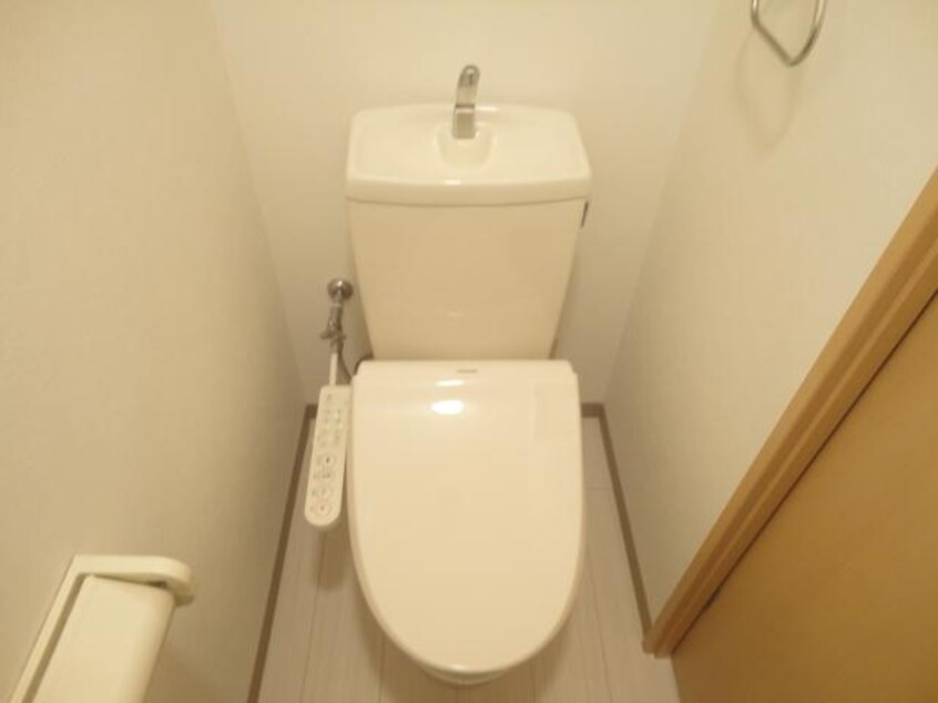 シャワー付トイレ 森の里MⅠ