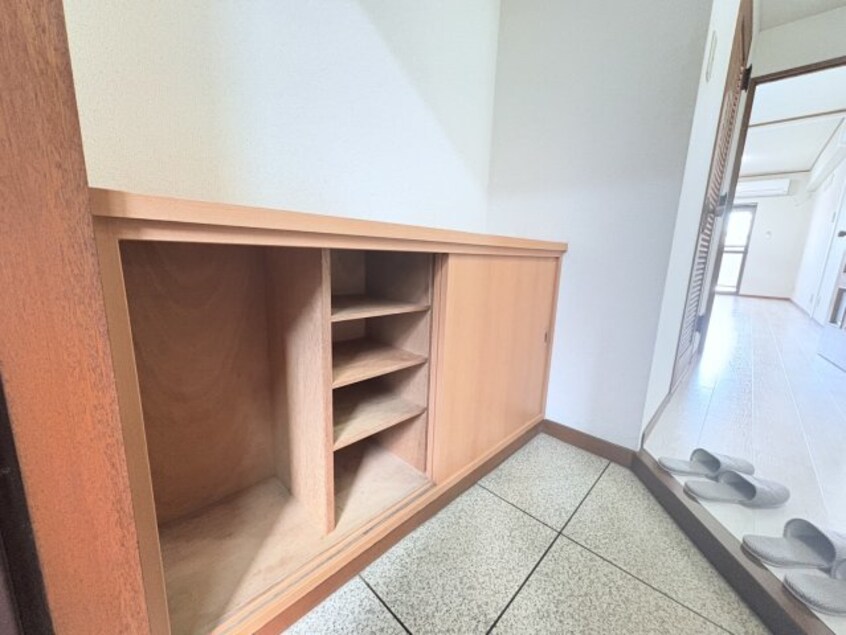  名古屋市営地下鉄鶴舞線/大須観音駅 徒歩2分 8階 築41年