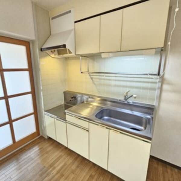  名古屋市営地下鉄桜通線/鶴里駅 徒歩3分 2階 築33年