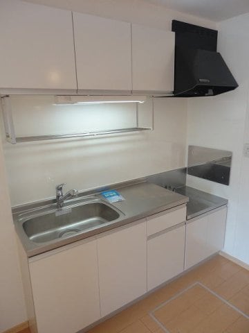  名古屋臨海高速鉄道<あおなみ線>/荒子川公園駅 徒歩28分 1階 築15年