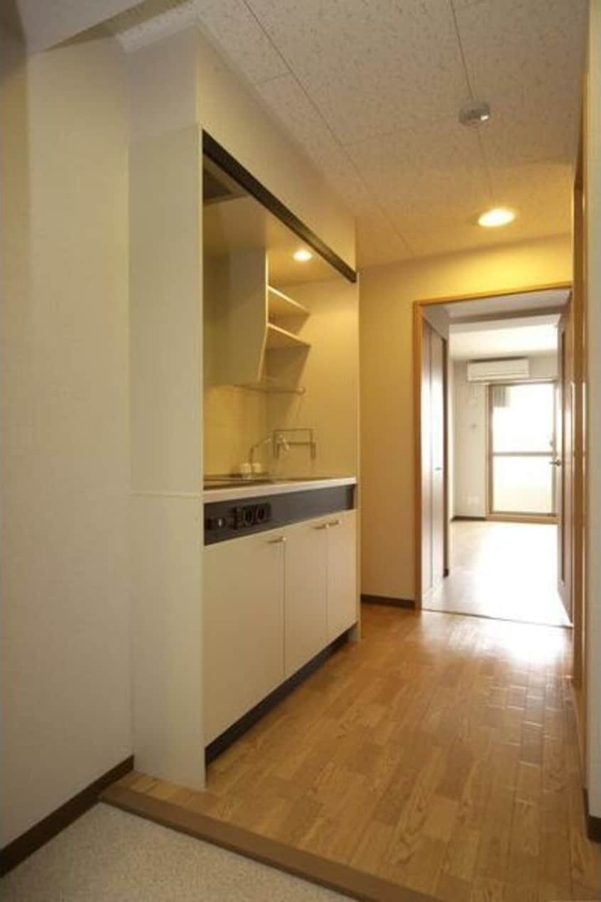  ウイステリア神宮西