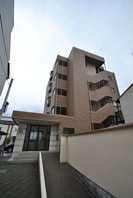 サンメゾン芳野の外観