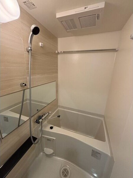  プレサンス吹上駅前エテルノ