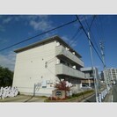 WEST　WINGの外観